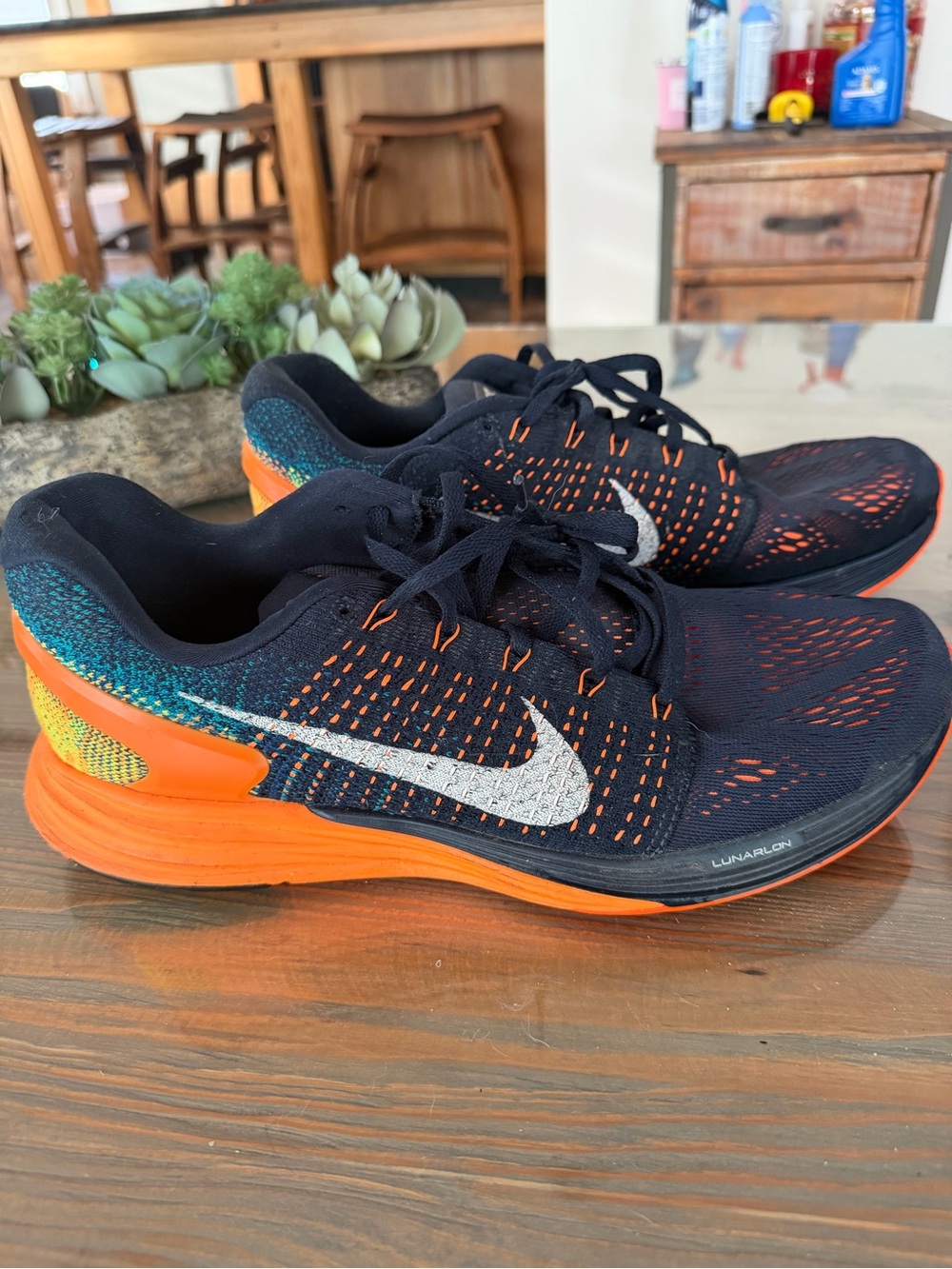 Nike Mens Black Lunarglide 7 Knit Sneakers with Orange Midsole 11B
